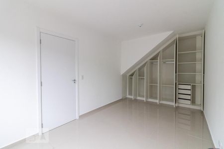 Apartamento para alugar com 36m², 1 quarto e 1 vaga