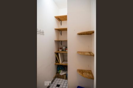 Despensa de apartamento para alugar com 2 quartos, 70m² em Copacabana, Rio de Janeiro
