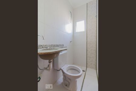 Banheiro de apartamento à venda com 2 quartos, 52m² em Utinga, Santo André