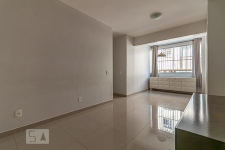 Sala de Apartamento com 3 quartos, 80m² Santa Tereza