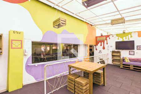 Apartamento à venda com 61m², 2 quartos e 1 vagaÁrea comum