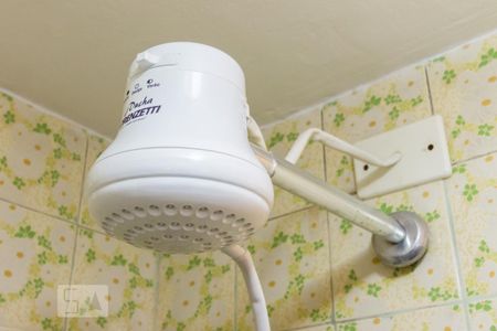 Chuveiro de apartamento para alugar com 2 quartos, 48m² em Jardim Independência, São Paulo