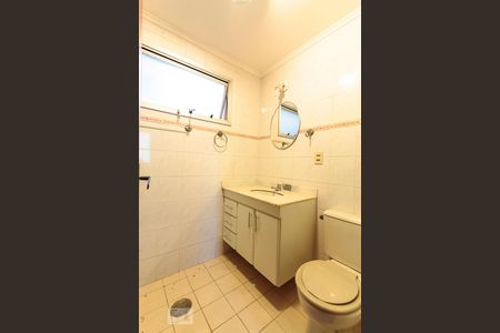 Apartamento para alugar com 90m², 3 quartos e sem vaga Apartamento para alugar com 90m², 3 quartos e sem vagaBanheiro do Quarto 3