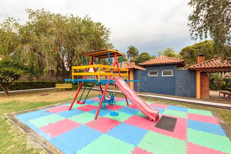 Apartamento para alugar com 90m², 3 quartos e sem vaga Apartamento para alugar com 90m², 3 quartos e sem vagaÁrea Comum - Playground