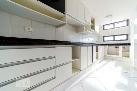 Apartamento para alugar com 160m², 3 quartos e 2 vagas Apartamento para alugar com 160m², 3 quartos e 2 vagasCozinha