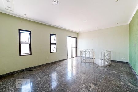 Apartamento para alugar com 160m², 3 quartos e 2 vagas Apartamento para alugar com 160m², 3 quartos e 2 vagasSala 2
