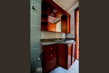 Apartamento para alugar com 160m², 3 quartos e 2 vagas Apartamento para alugar com 160m², 3 quartos e 2 vagasBanheiro