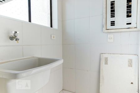 Apartamento para alugar com 160m², 3 quartos e 2 vagas Apartamento para alugar com 160m², 3 quartos e 2 vagasÁrea de Serviço