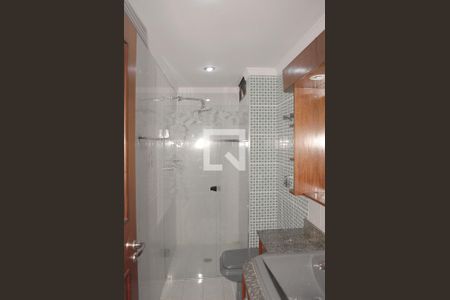 Apartamento para alugar com 160m², 4 quartos e 2 vagas Apartamento para alugar com 160m², 4 quartos e 2 vagasBanheiro da Suíte 2