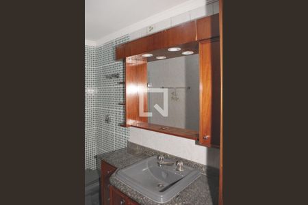 Apartamento para alugar com 160m², 4 quartos e 2 vagas Apartamento para alugar com 160m², 4 quartos e 2 vagasBanheiro da Suíte 2