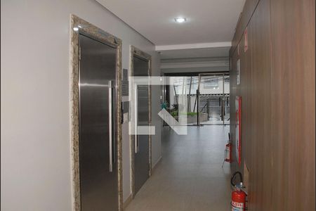 Apartamento para alugar com 160m², 4 quartos e 2 vagas Apartamento para alugar com 160m², 4 quartos e 2 vagasHall de entrada