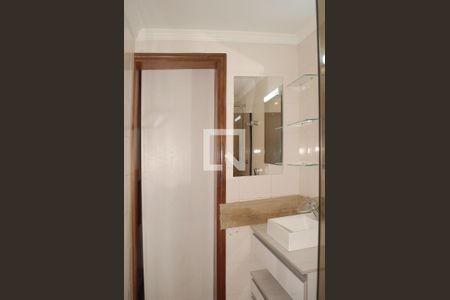 Apartamento para alugar com 160m², 4 quartos e 2 vagas Apartamento para alugar com 160m², 4 quartos e 2 vagasBanheiro da Suíte 1