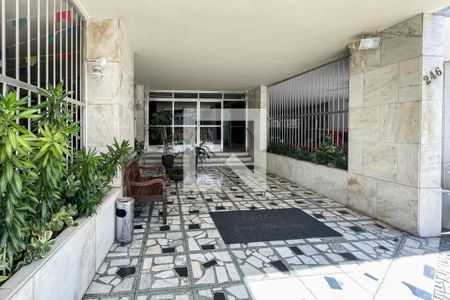 Apartamento à venda com 61m², 2 quartos e 1 vagaPortaria