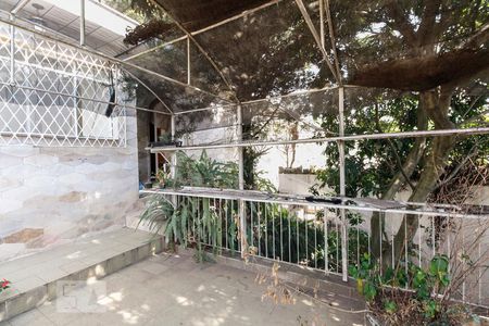 Casa à venda com 287m², 3 quartos e 4 vagasQuintal 