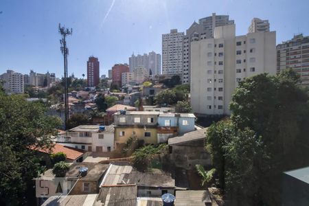 Sala varanda vista de apartamento para alugar com 1 quarto, 30m² em Sumarezinho, São Paulo