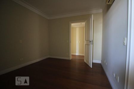 Apartamento à venda com 550m², 4 quartos e 6 vagasSuíte 3