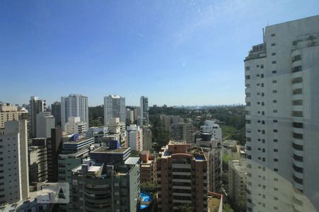 Apartamento à venda com 550m², 4 quartos e 6 vagasVista da suíte 1