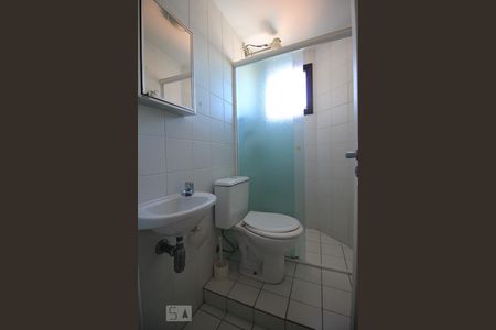 Apartamento à venda com 550m², 4 quartos e 6 vagasBanheiro de serviço