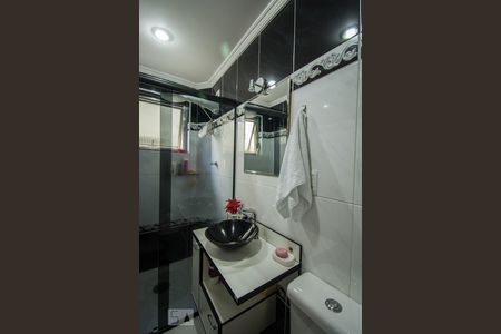 Banheiro de apartamento à venda com 2 quartos, 71m² em Santa Maria, São Caetano do Sul