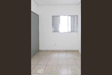 Quarto 2 de casa para alugar com 2 quartos, 90m² em Vila Medeiros, São Paulo