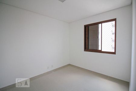 Apartamento para alugar com 93m², 3 quartos e 2 vagas Apartamento para alugar com 93m², 3 quartos e 2 vagasQuarto 2