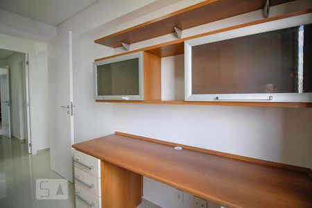 Apartamento para alugar com 93m², 3 quartos e 2 vagas Apartamento para alugar com 93m², 3 quartos e 2 vagasQuarto