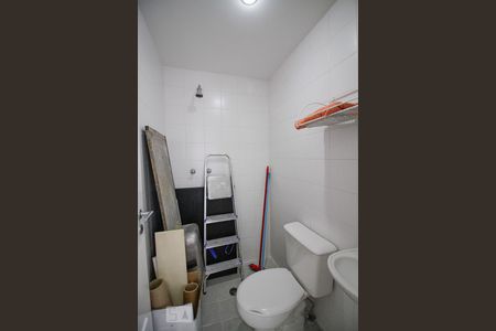 Apartamento para alugar com 93m², 3 quartos e 2 vagas Apartamento para alugar com 93m², 3 quartos e 2 vagasBanheiro de Serviço