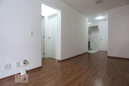 Sala de apartamento à venda com 2 quartos, 52m² em Jardim Roberto, Osasco