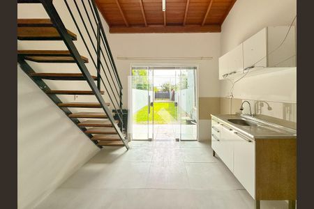 Studio de casa para alugar com 1 quarto, 35m² em São João do Rio Vermelho, Florianópolis