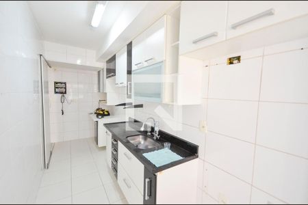 Apartamento à venda com 83m², 2 quartos e 1 vaga Apartamento à venda com 83m², 2 quartos e 1 vagaCozinha