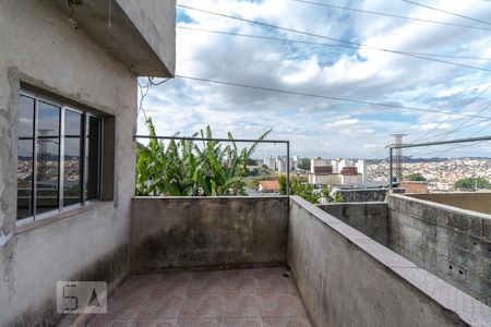Vista do Quarto 3  de casa para alugar com 3 quartos, 101m² em Capão do Embira, São Paulo