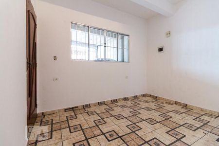 Sala  de casa para alugar com 3 quartos, 101m² em Capão do Embira, São Paulo