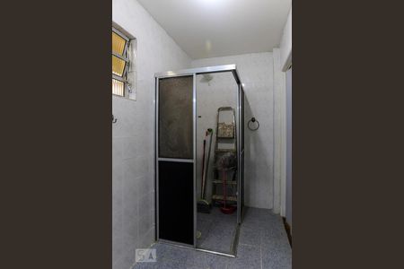 Apartamento à venda com 80m², 2 quartos e sem vagaBanheiro