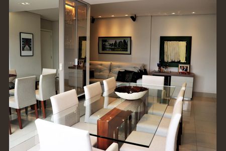 Sala 1 de apartamento para alugar com 3 quartos, 95m² em Santo Antônio, Belo Horizonte