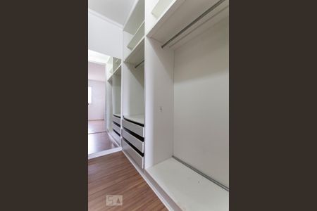 Apartamento à venda com 90m², 3 quartos e 2 vagasCloset Suite 