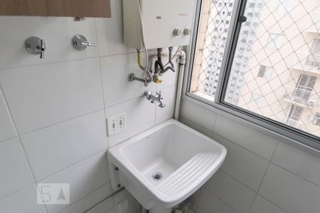 Apartamento para alugar com 47m², 2 quartos e 1 vagaÁrea de serviço (Tanque)