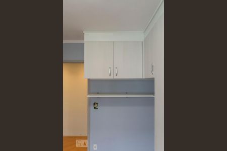 Quarto 1 (Armários) de apartamento para alugar com 2 quartos, 47m² em Jardim São Savério, São Paulo