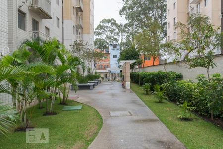 Apartamento para alugar com 47m², 2 quartos e 1 vagaÁrea comum - Entrada