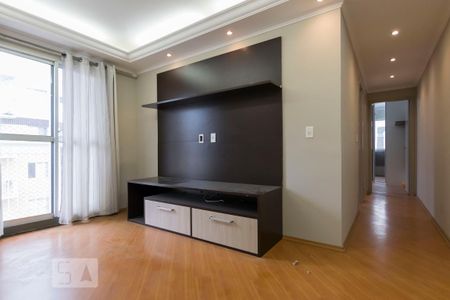 Sala (Armários) de apartamento para alugar com 2 quartos, 47m² em Jardim São Savério, São Paulo