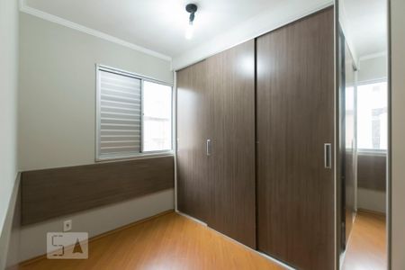 Quarto 2 de apartamento para alugar com 2 quartos, 47m² em Jardim São Savério, São Paulo