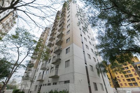 Apartamento para alugar com 47m², 2 quartos e 1 vagaFachada