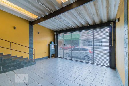 Casa à venda com 155m², 4 quartos e 2 vagasGaragem