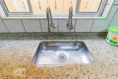 Casa à venda com 155m², 4 quartos e 2 vagasDetalhe cozinha