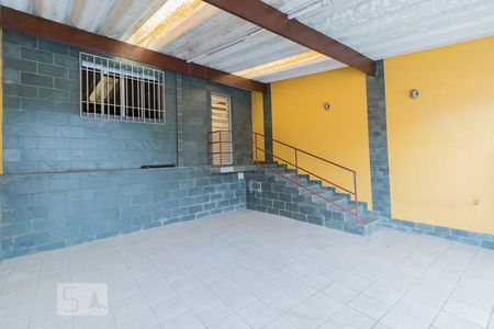 Casa à venda com 155m², 4 quartos e 2 vagasGaragem
