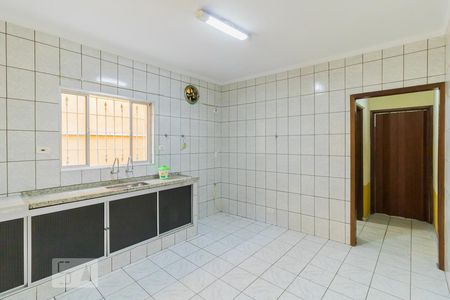 Casa à venda com 155m², 4 quartos e 2 vagasCozinha
