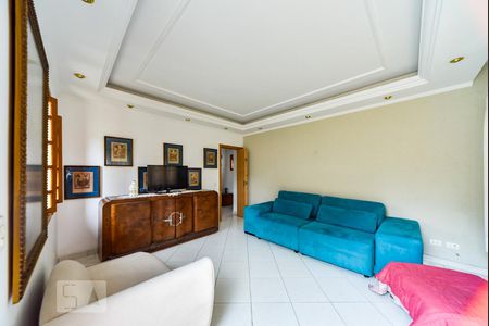 Casa para alugar com 360m², 4 quartos e 5 vagasSala