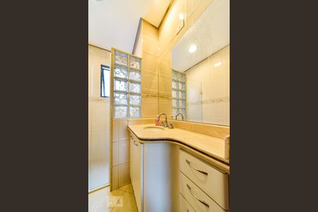 Banheiro da Suíte de casa à venda com 4 quartos, 360m² em Anchieta, São Bernardo do Campo