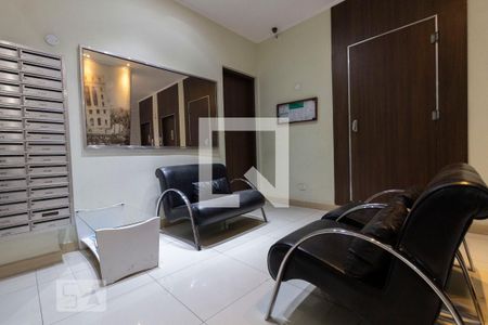 Hall de entrada de kitnet/studio para alugar com 1 quarto, 55m² em Consolação, São Paulo