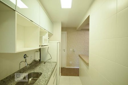 Apartamento para alugar com 55m², 2 quartos e 1 vaga Apartamento para alugar com 55m², 2 quartos e 1 vagaCozinha