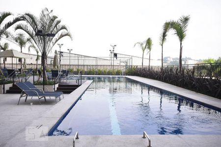 Apartamento para alugar com 55m², 2 quartos e 1 vaga Apartamento para alugar com 55m², 2 quartos e 1 vagaPiscina